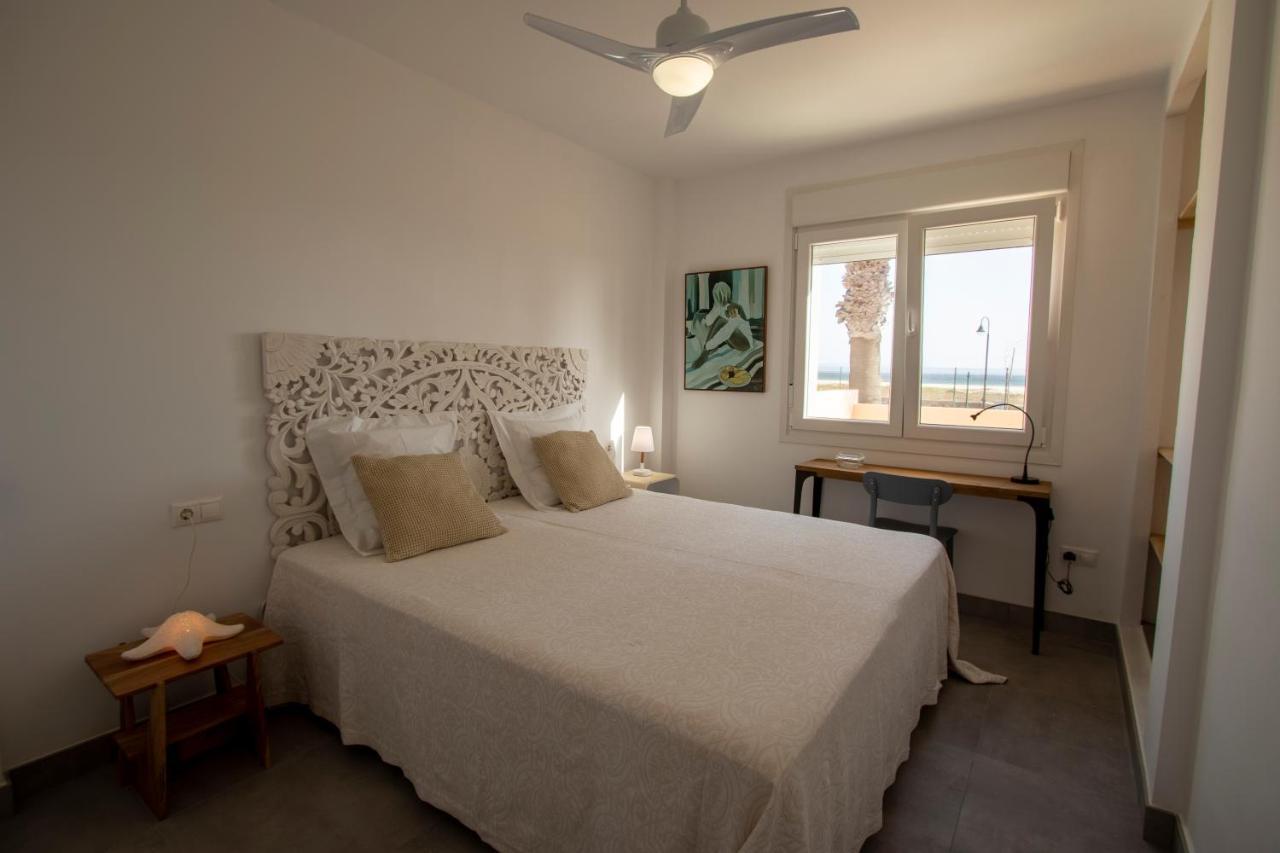 Apartamento En Primera Linea De Playa Tarifa Esterno foto
